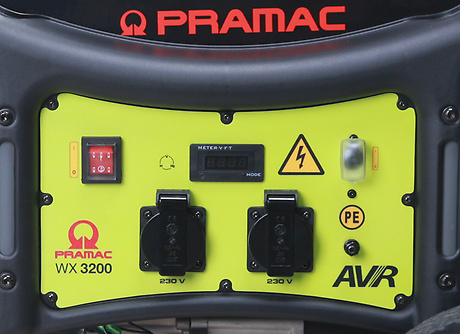 Pramac WX 3200 Stromgenerator mit Benzin für Haus, Garten & Baustelle