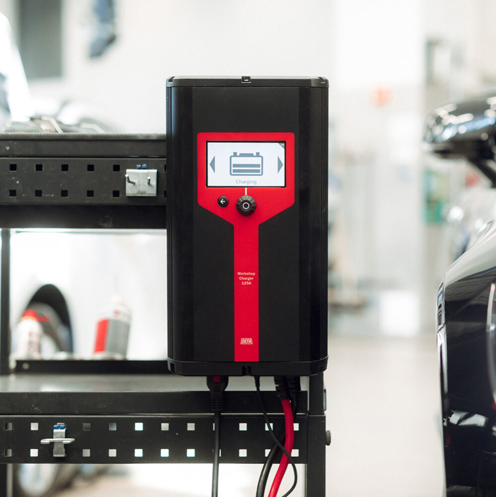 DEFA WorkshopCharger 125 A mit 5 m Ladekabel