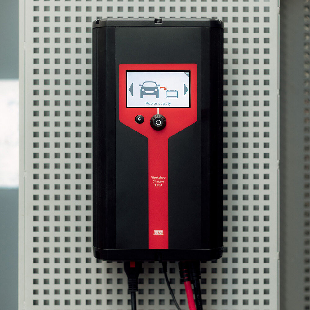 DEFA WorkshopCharger 125 A mit 5 m Ladekabel
